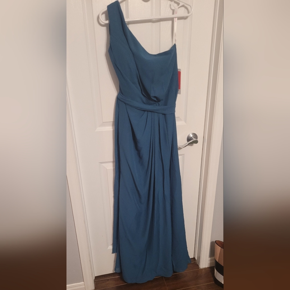 JJs House peacock gown